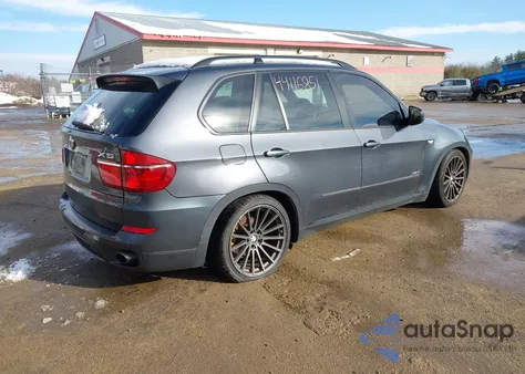 2011 BMW X5 xDrive35I/xDrive35I Premium/xDrive35I Sport Activity from USA, damaged, VIN 5UXZV4C58BL414487